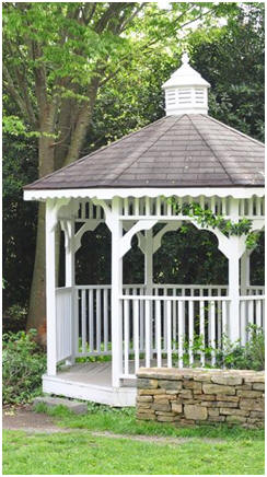 Add elegance to your landscape - Choose from a variety of gazebo designs and then build your own with the help of free, do-it-yourself project plans and building instructions.