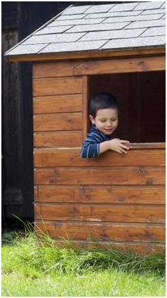 Make Someone Very Happy - Build a playhouse in your yard with the help of free, printable construction drawings. Click to check out ten different designs.